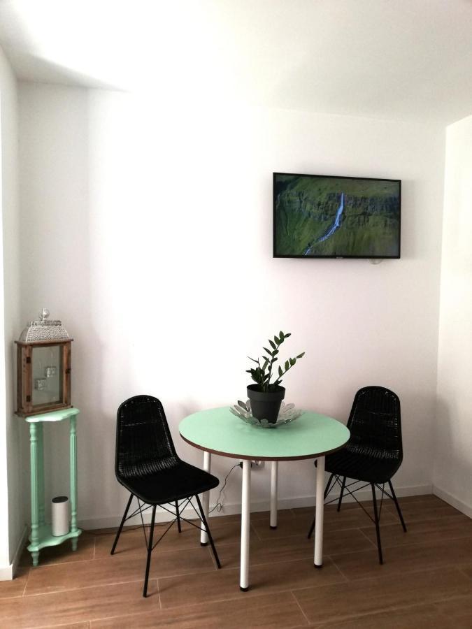Mini Apartamento Centrico Con Zonas Compartidas Hotell Valencia Eksteriør bilde